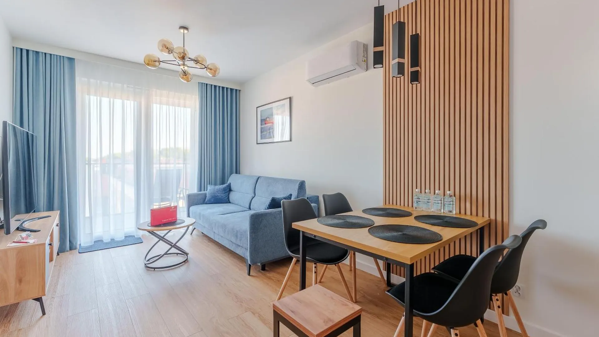 Apartament Przy Kollataja Z Parkingiem Kolobrzeg