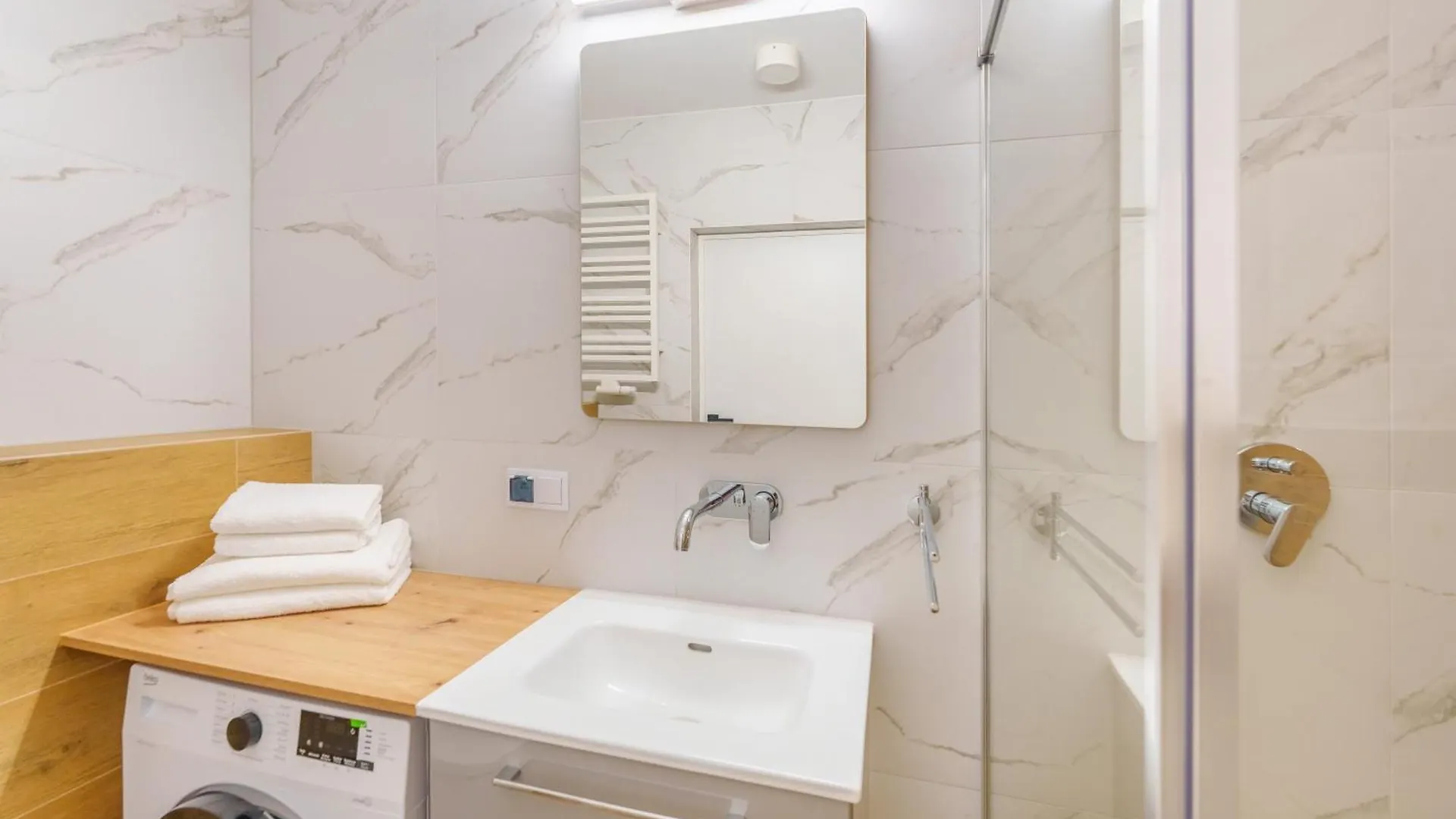 Apartament Przy Kollataja Z Parkingiem Kolobrzeg