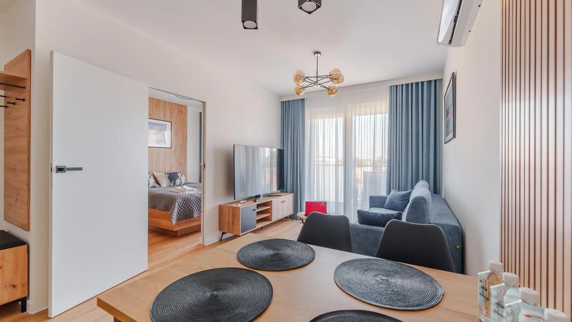 Apartment Apartament Przy Kollataja Z Parkingiem Kolobrzeg