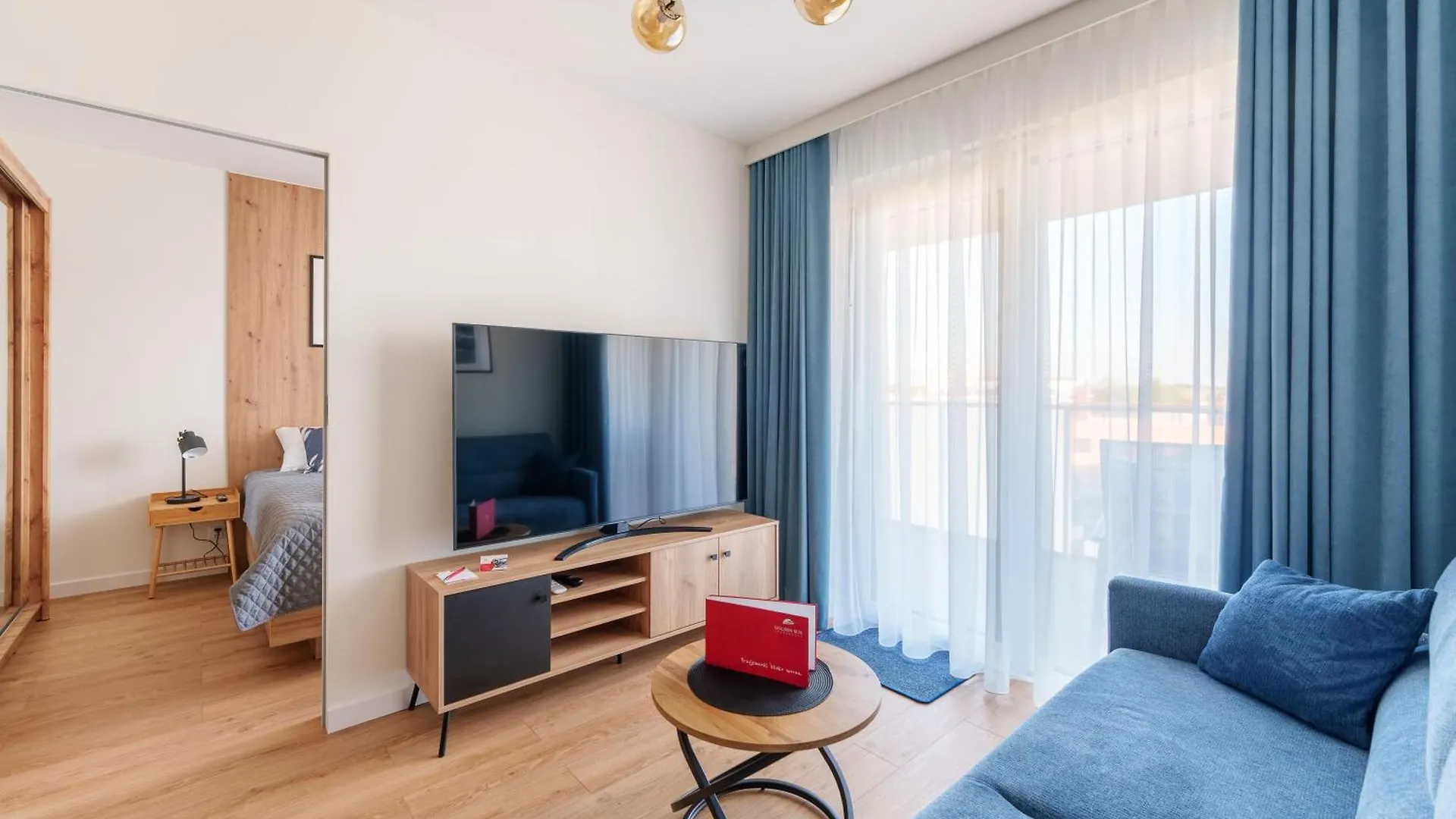 Apartament Przy Kollataja Z Parkingiem Kolobrzeg
